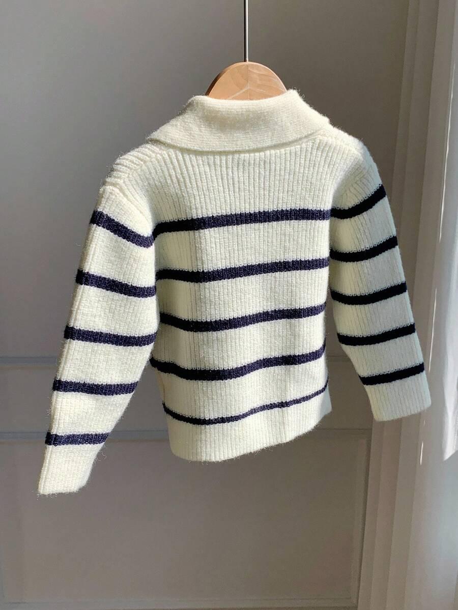SWETER W PASKI Z KOŁNIERZEM