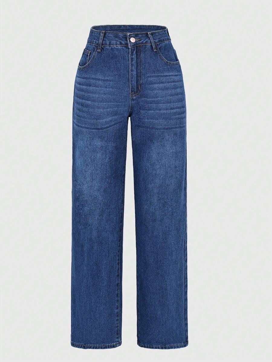 niebieskie spodnie jeans
