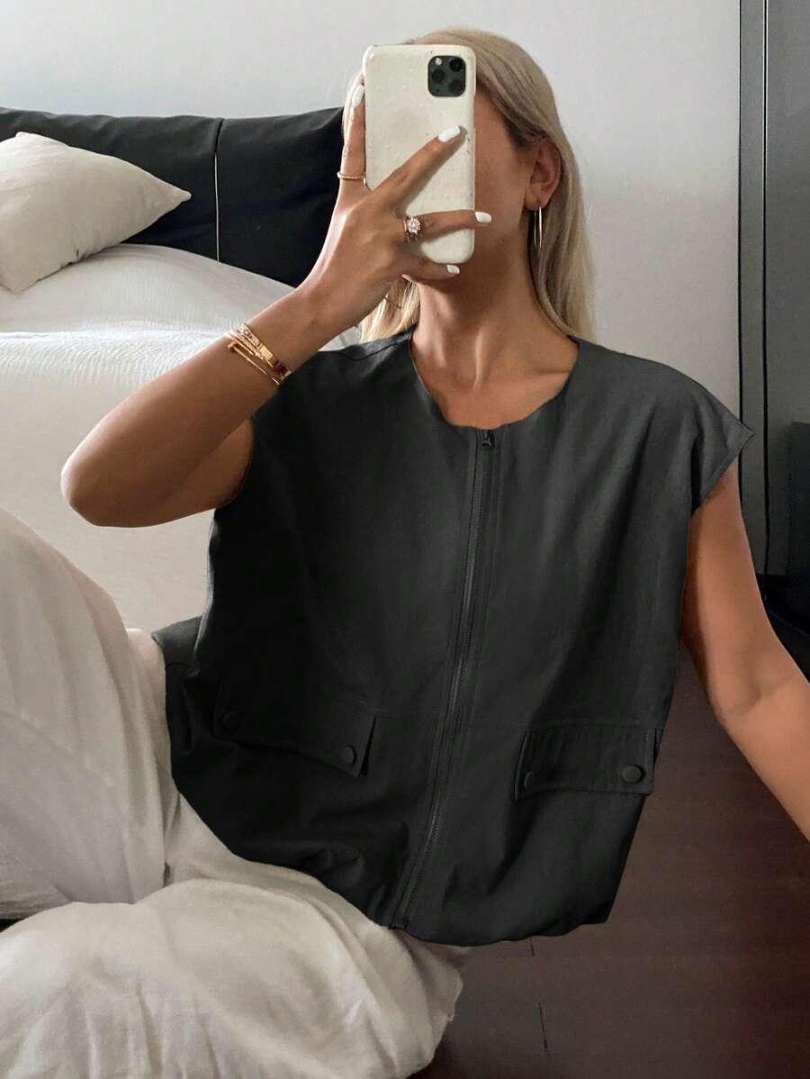CZARNA KAMIZELKA ZAMEK