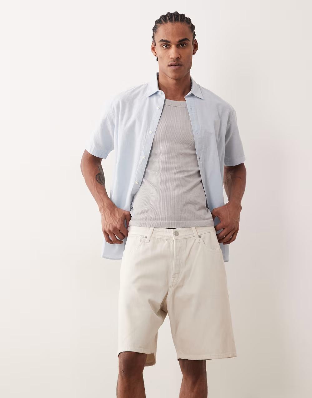 KREMOWE SPODENKI jeans