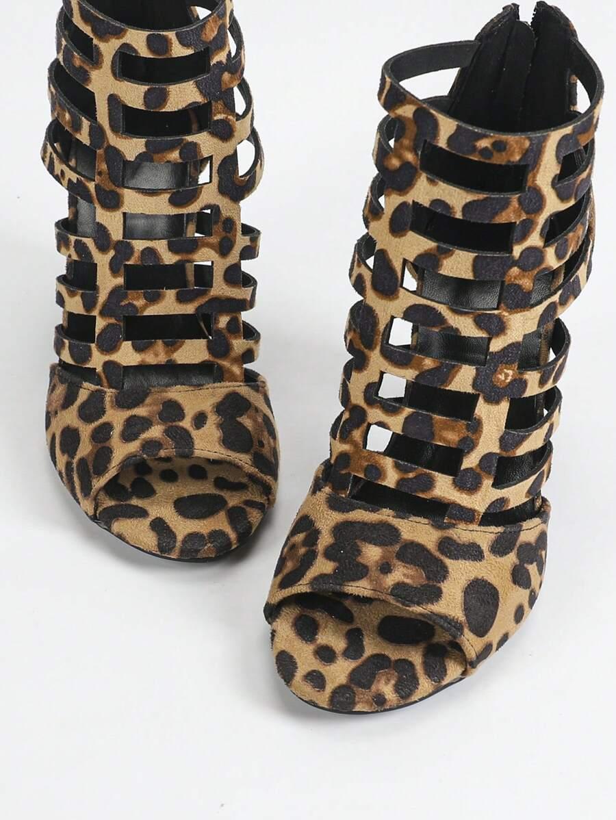 sandały animal print