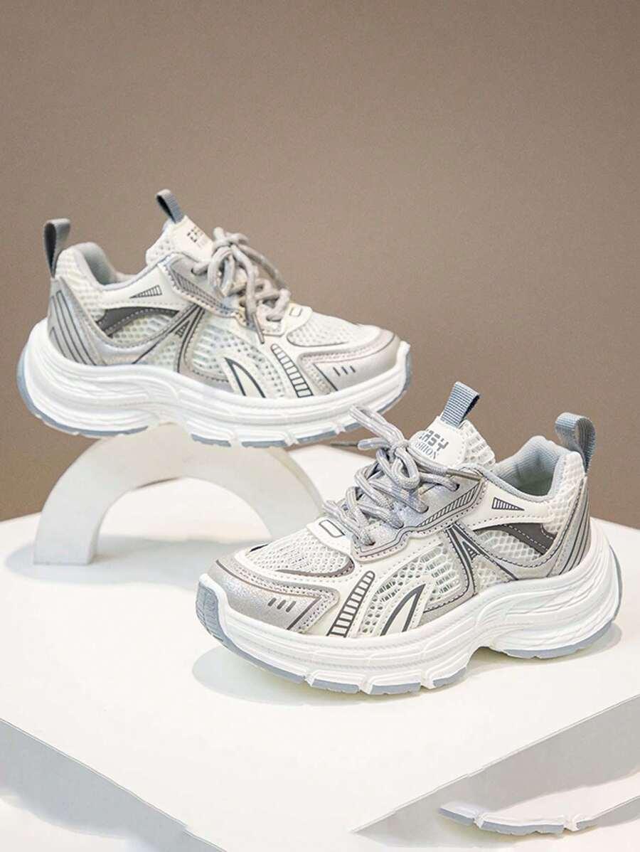SZNUROWANE BUTY SPORTOWE