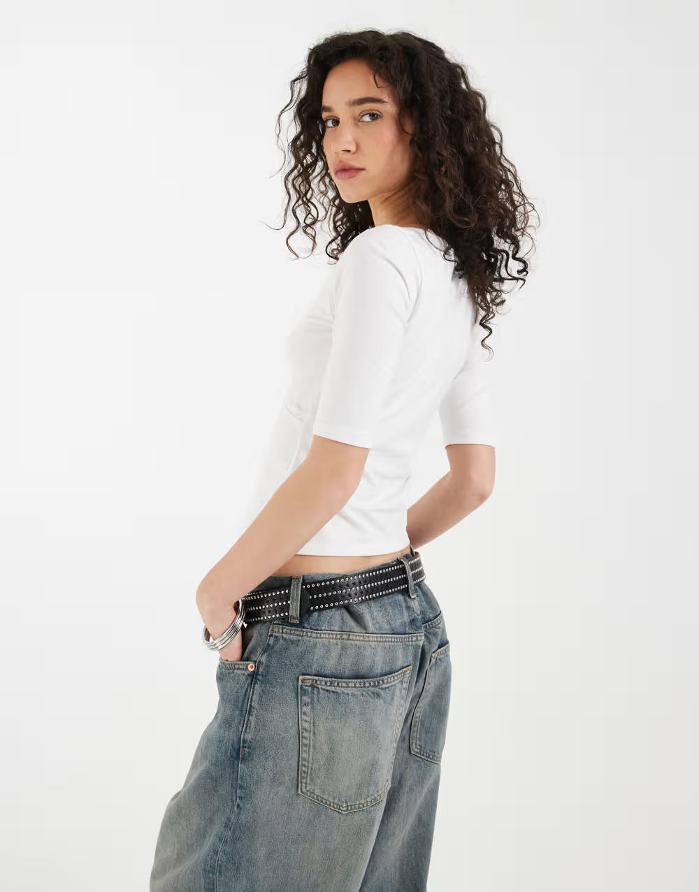 biały top v-neck
