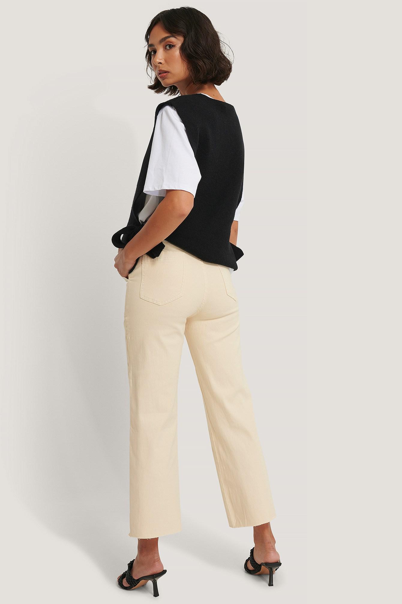 BEŻOWE SPODNIE JEANS