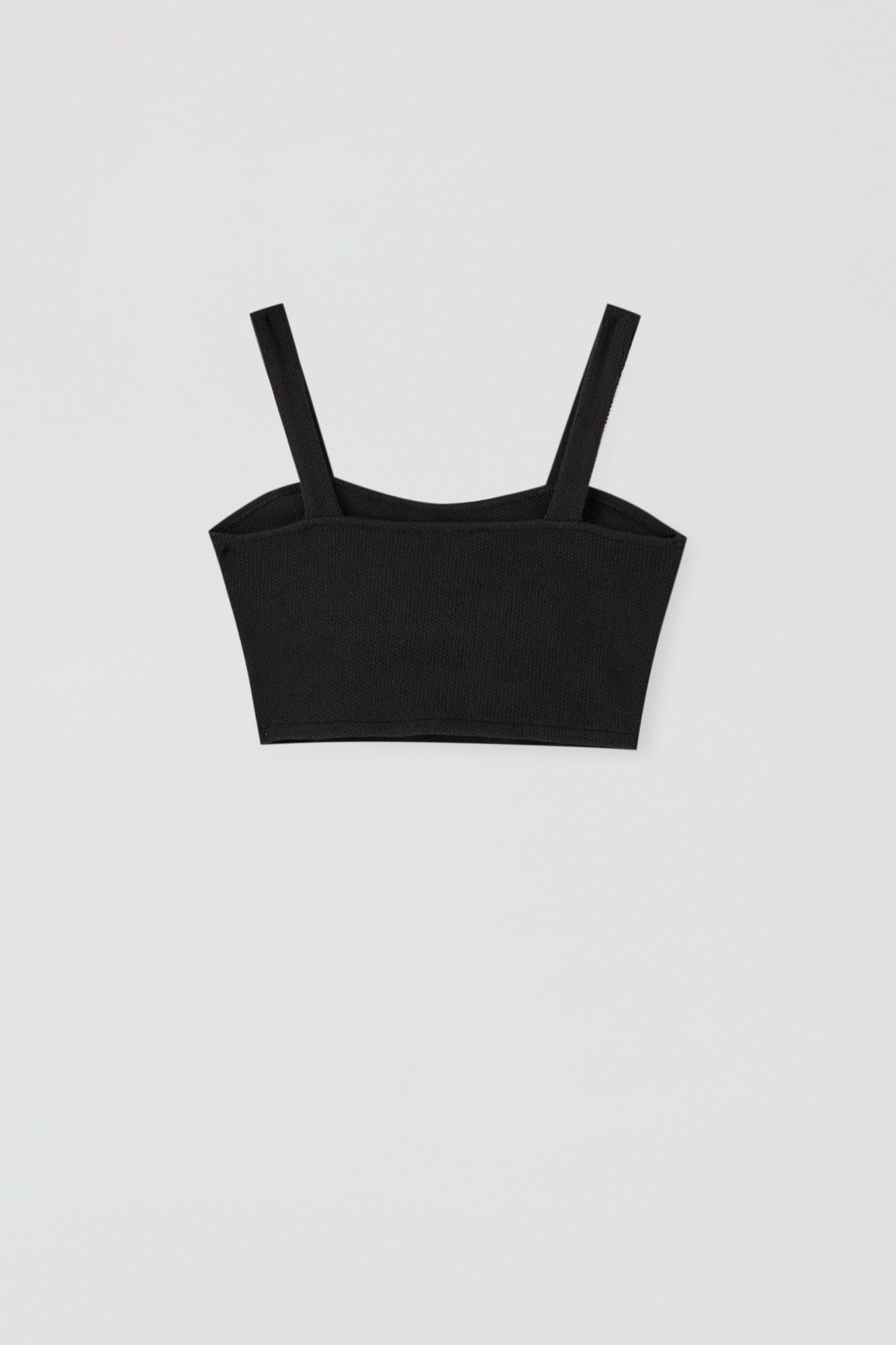 czarny crop top ramiączka