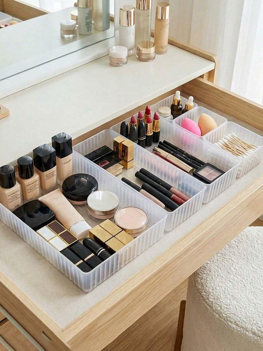 przezroczysty organizer na kosmetyki