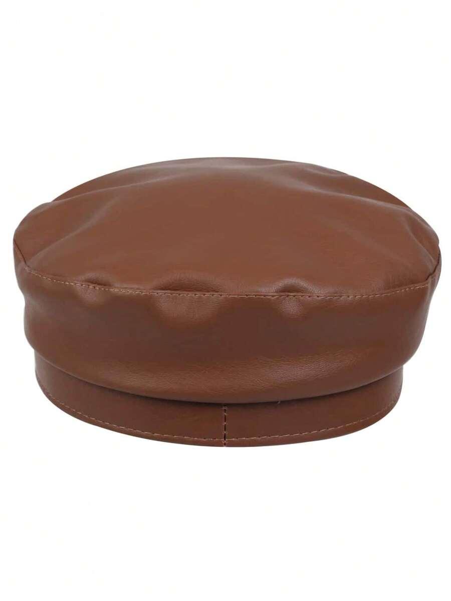 brązowy beret imitacja skóry 