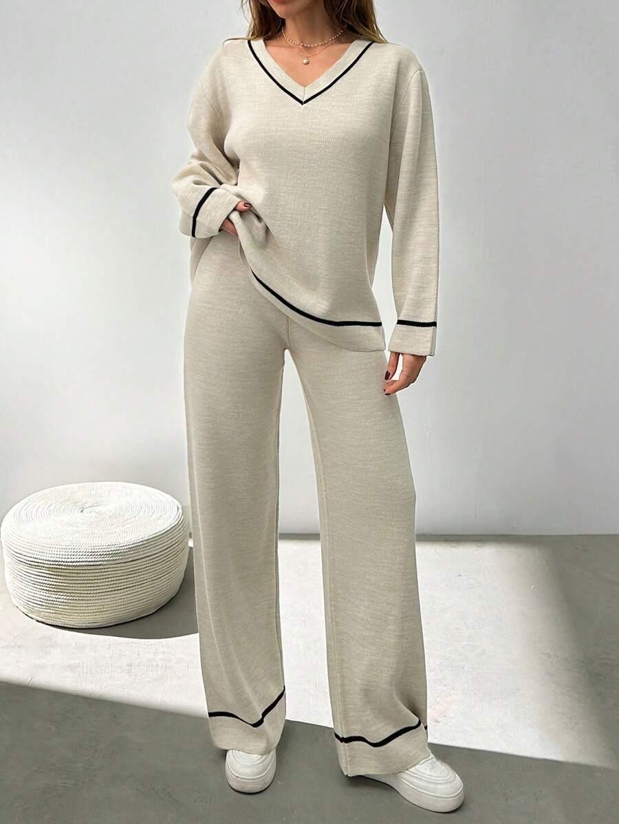 KOMPLET SWETER I SPODNIE 