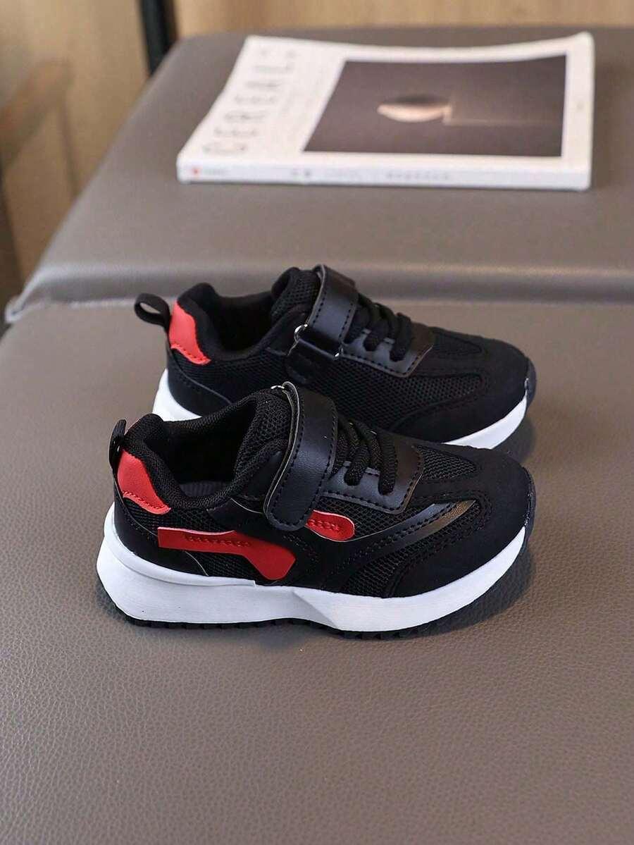 czarne buty sportowe 