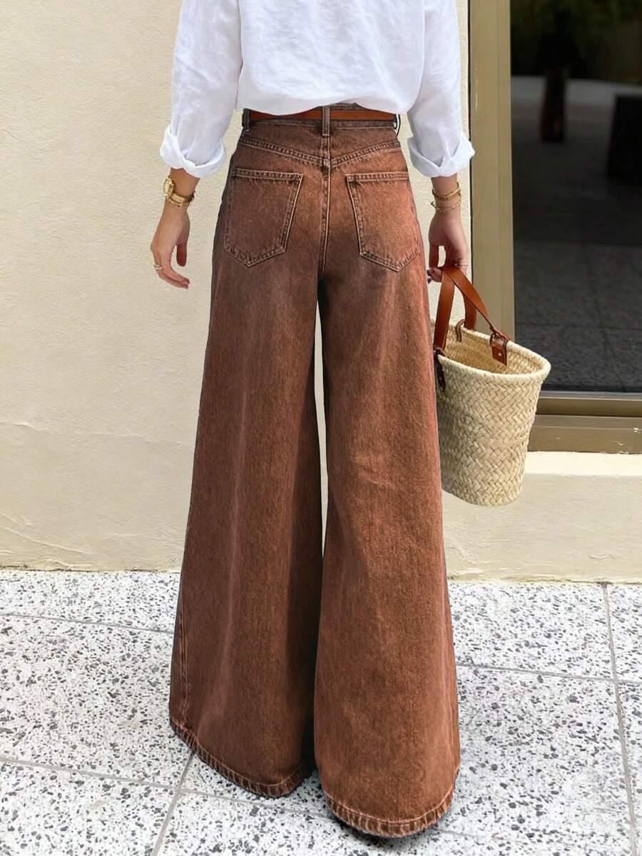brązowe spodnie jeans
