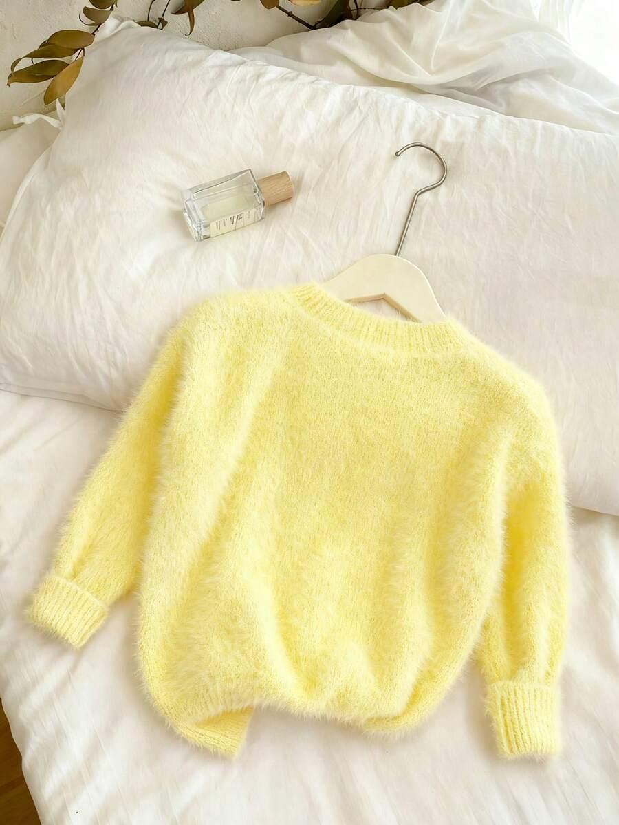 ŻÓŁTY SWETER OKRĄGŁY DEKOLT