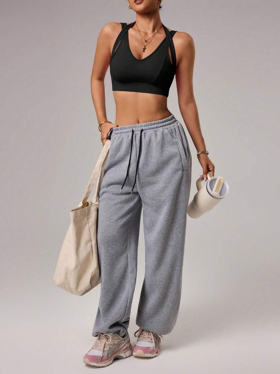 czarny sportowy top