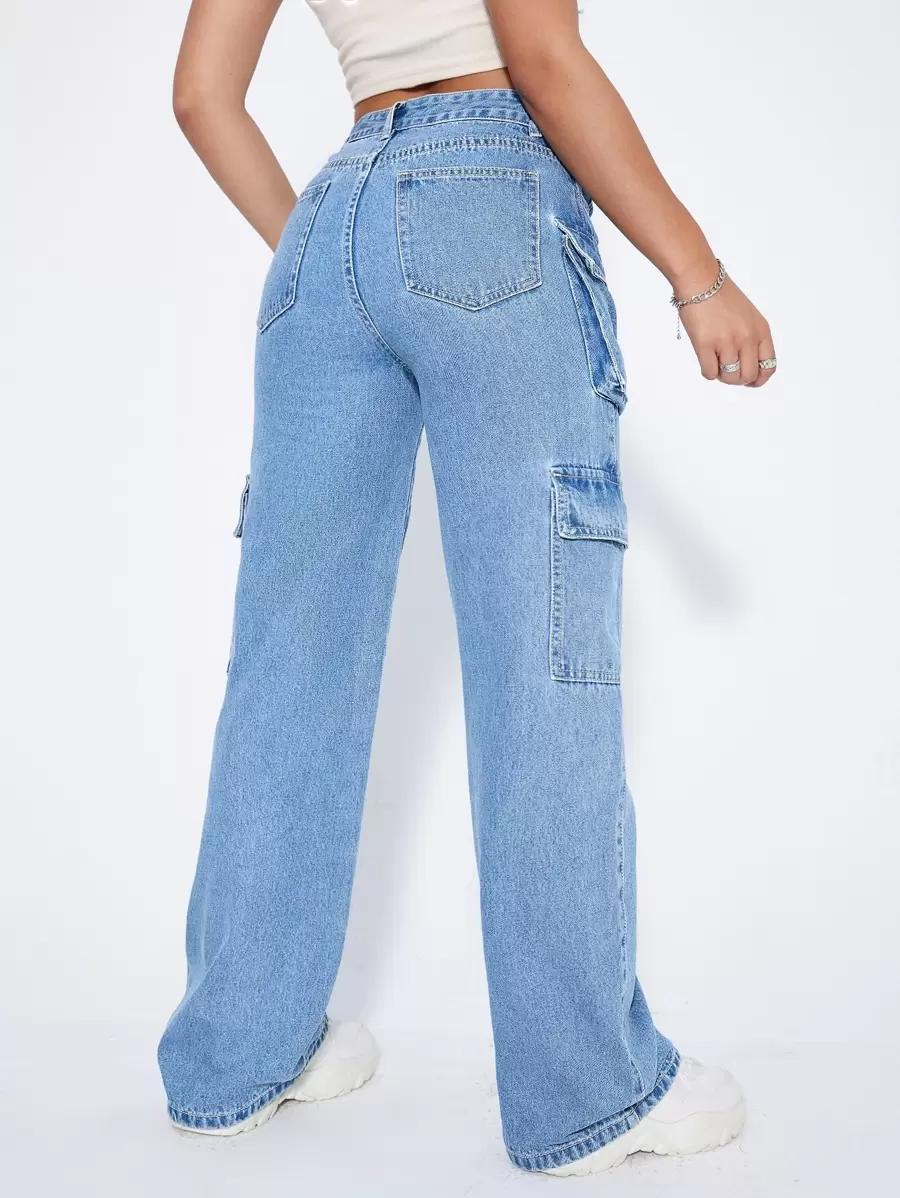 niebieskie spodnie jeans kieszenie