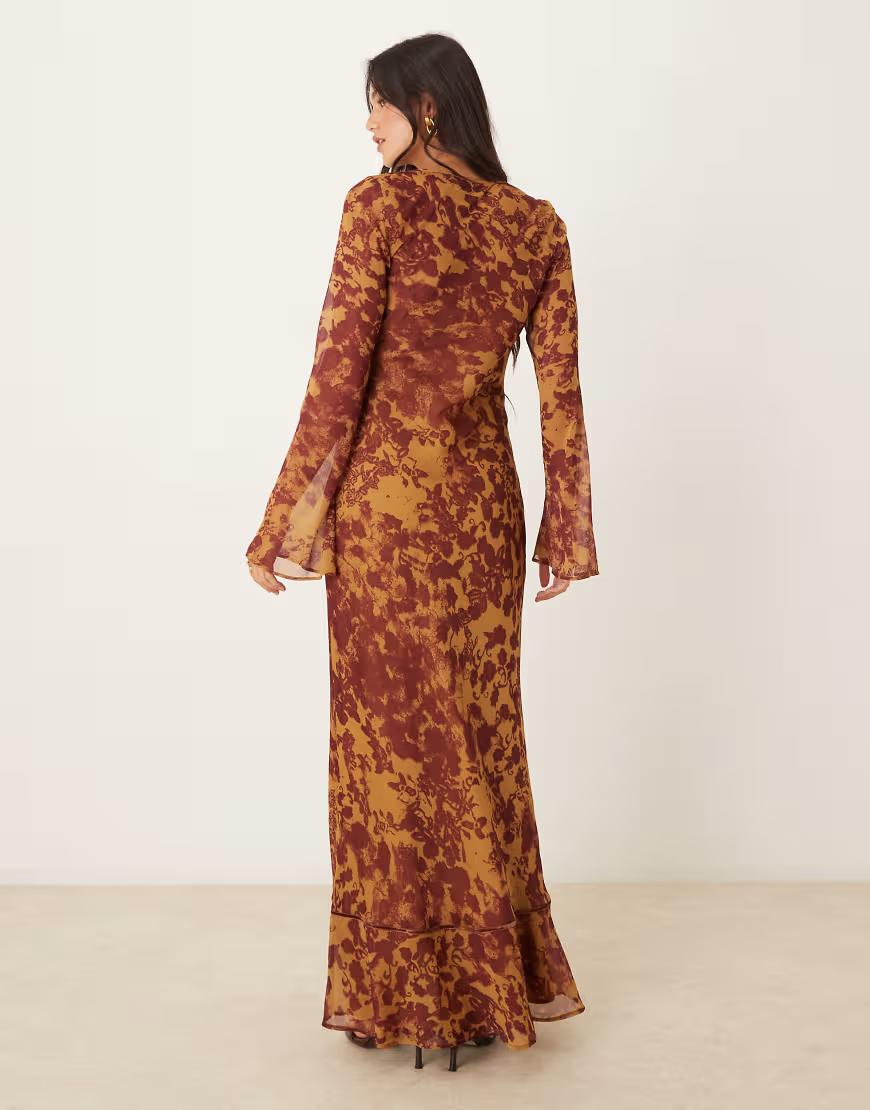 MAXI SUKIENKA MGIEŁKA WZÓR 