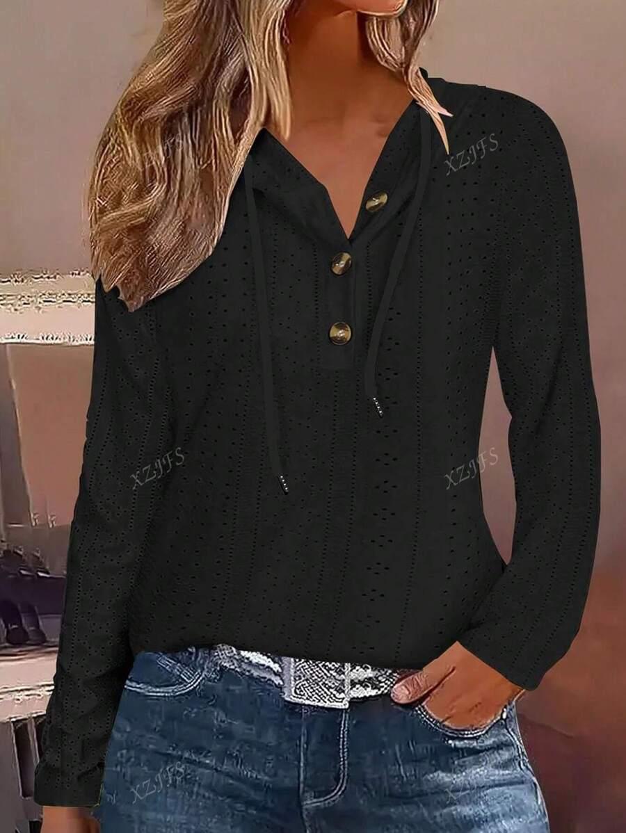 czarna bluza z kapturem