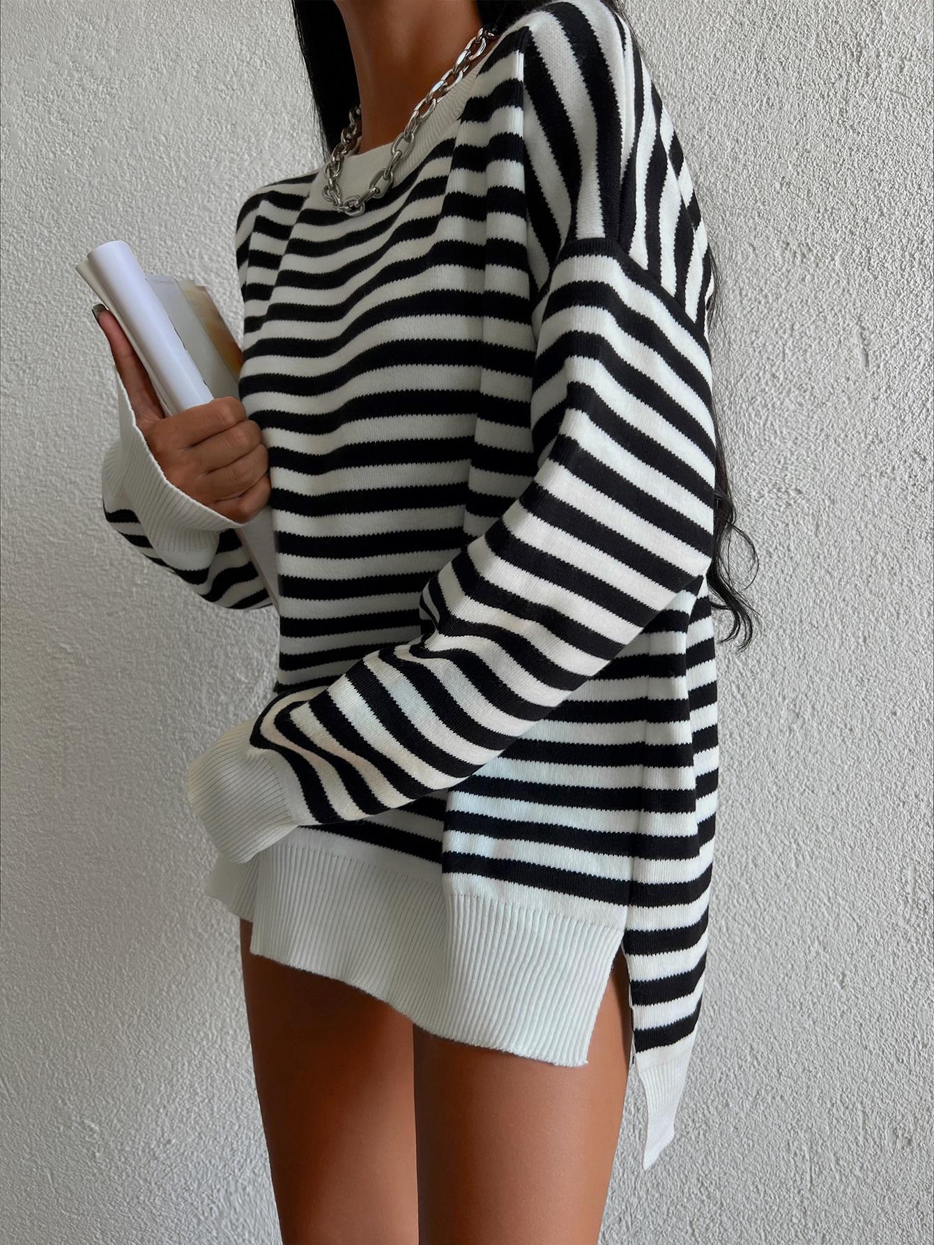 SWETER WZÓR PASKI 
