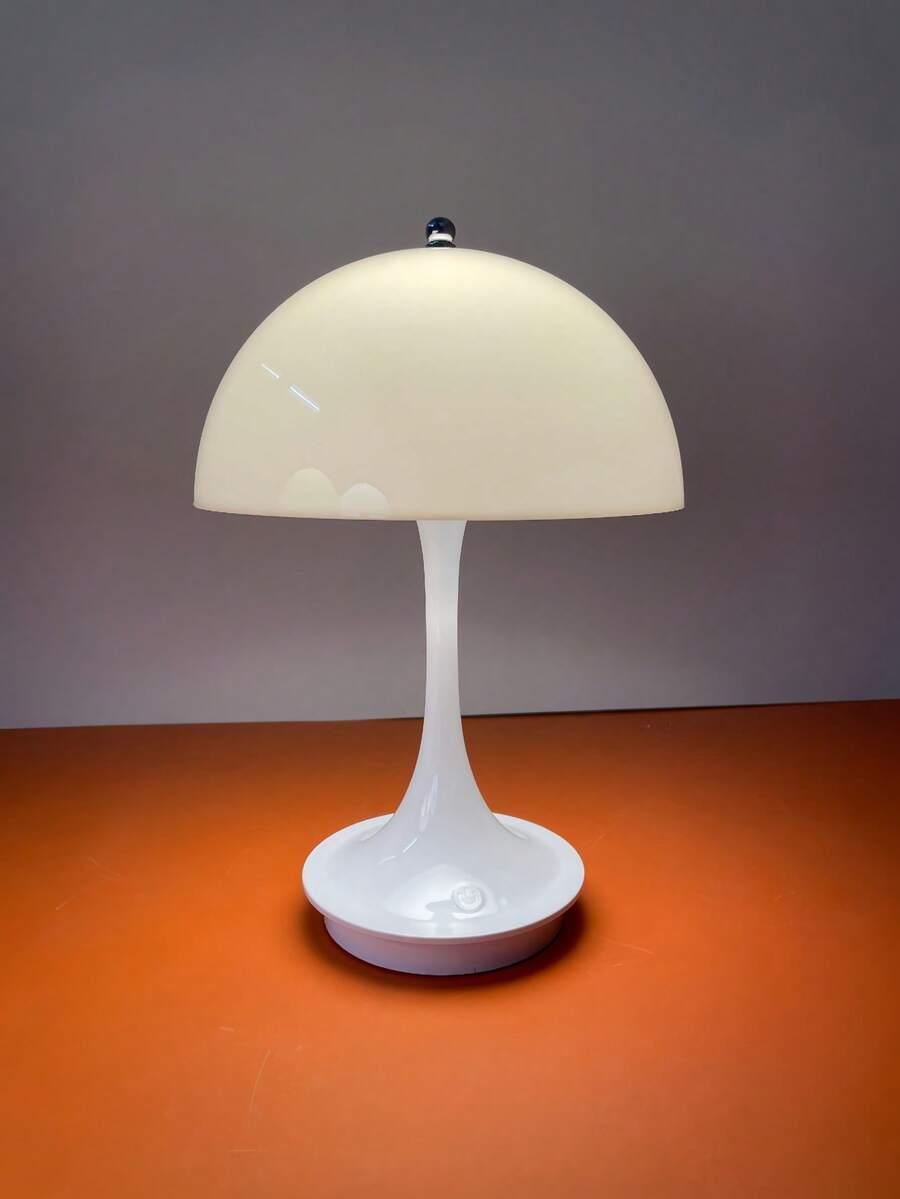 LAMPKA NOCNA LED