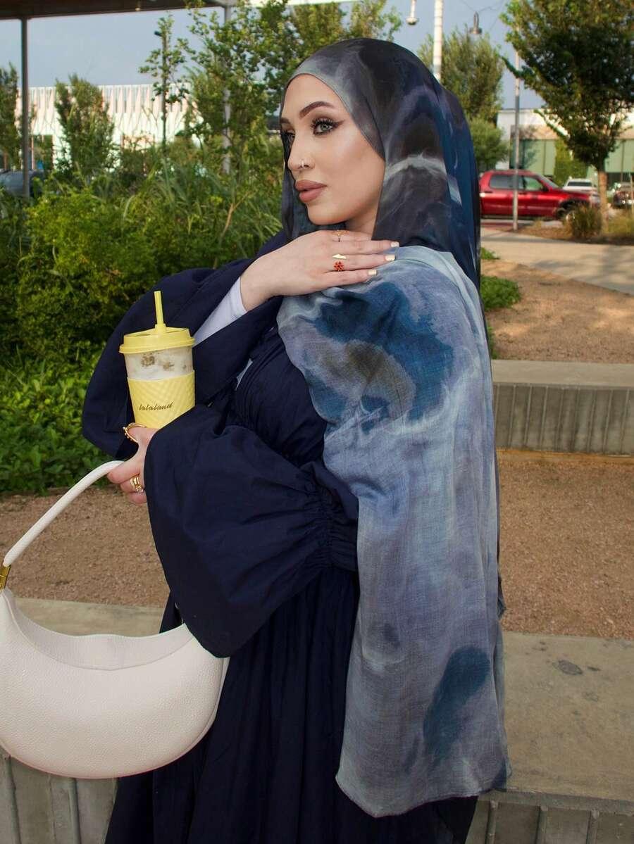 niebieska chusta wzór