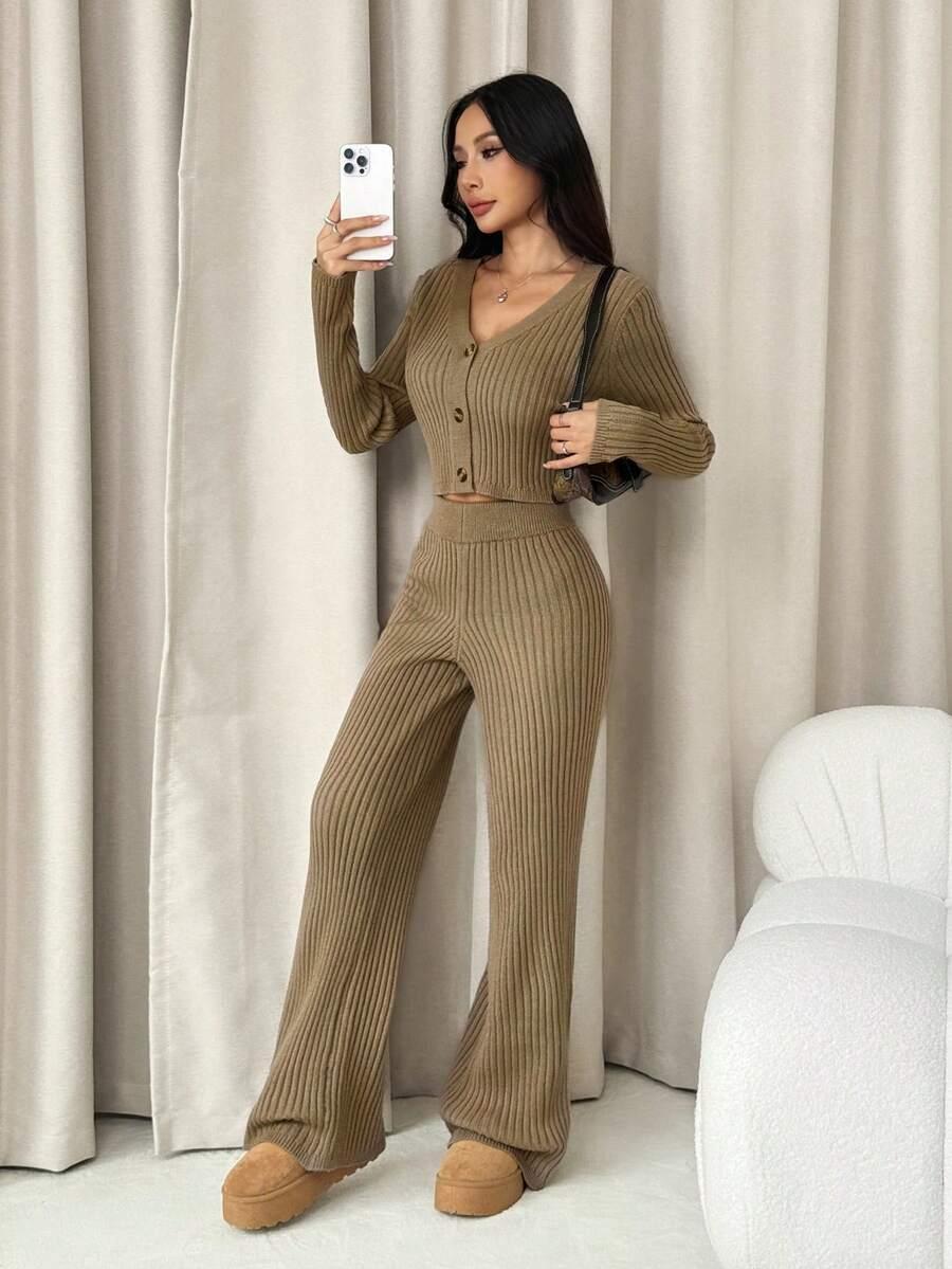 SWETER SPODNIE KOMPLET