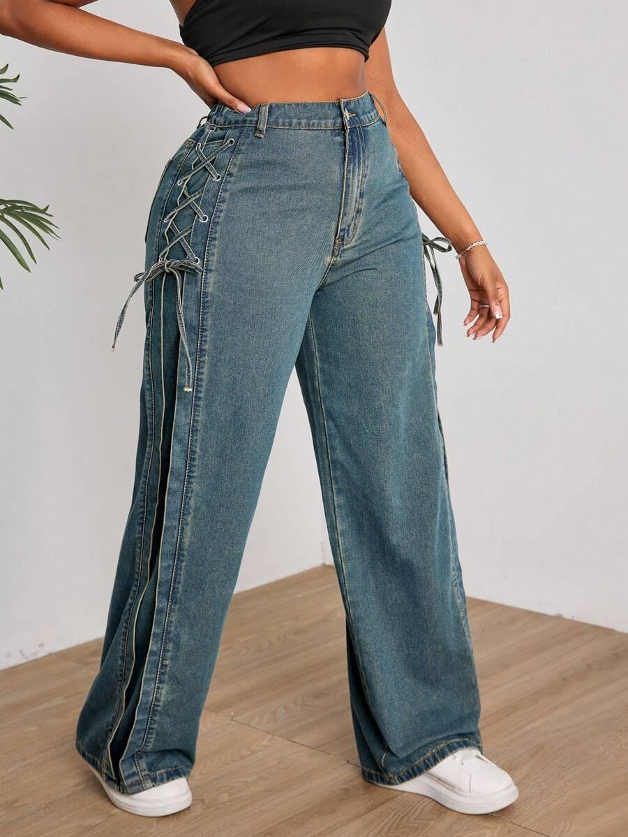 niebieskie spodnie jeans