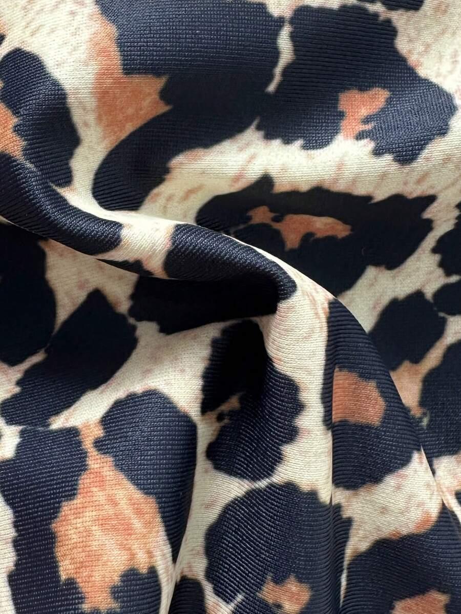 góra od stroju kąpielowego animal print