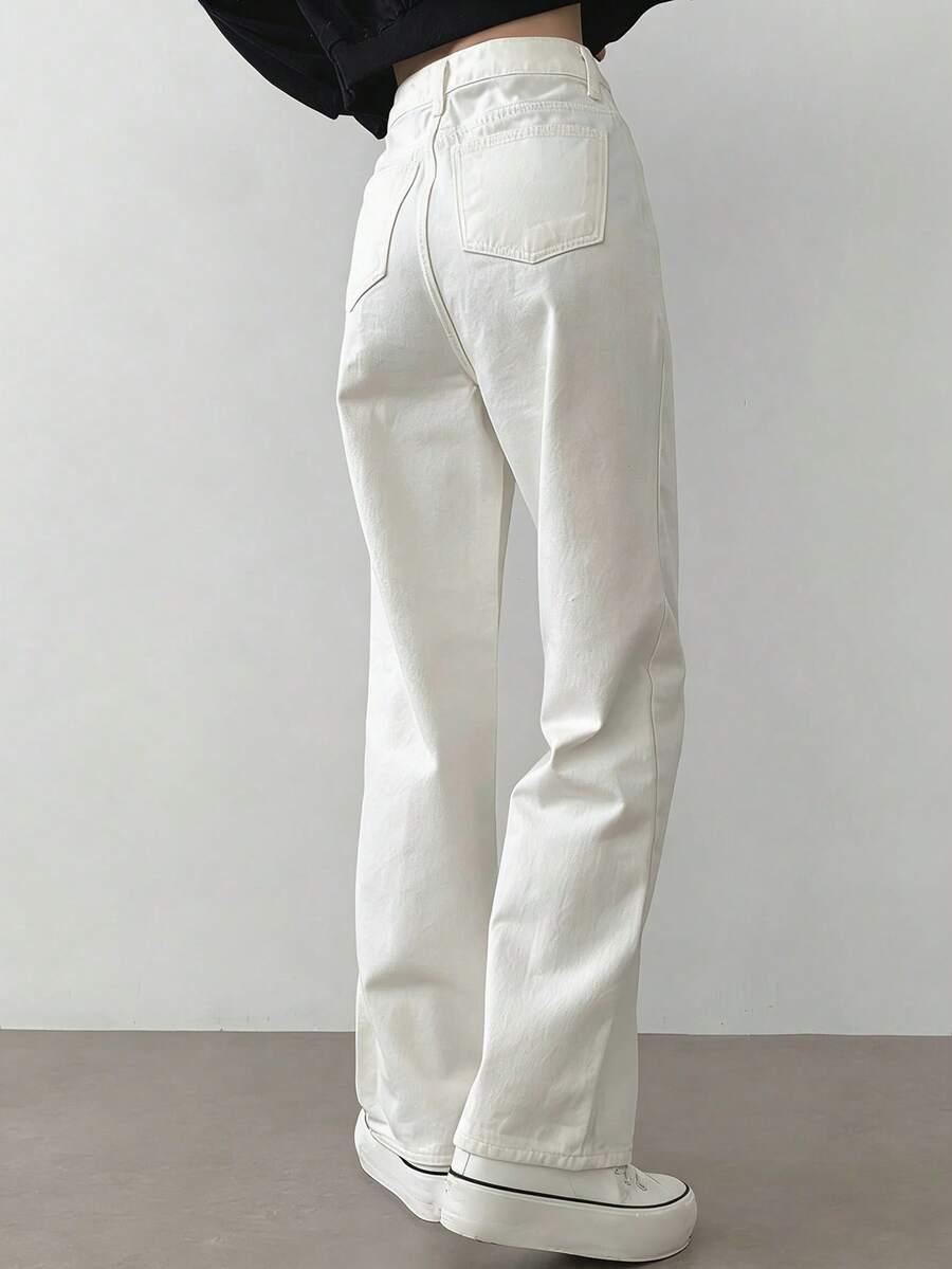 BIAŁE SPODNIE JEANS