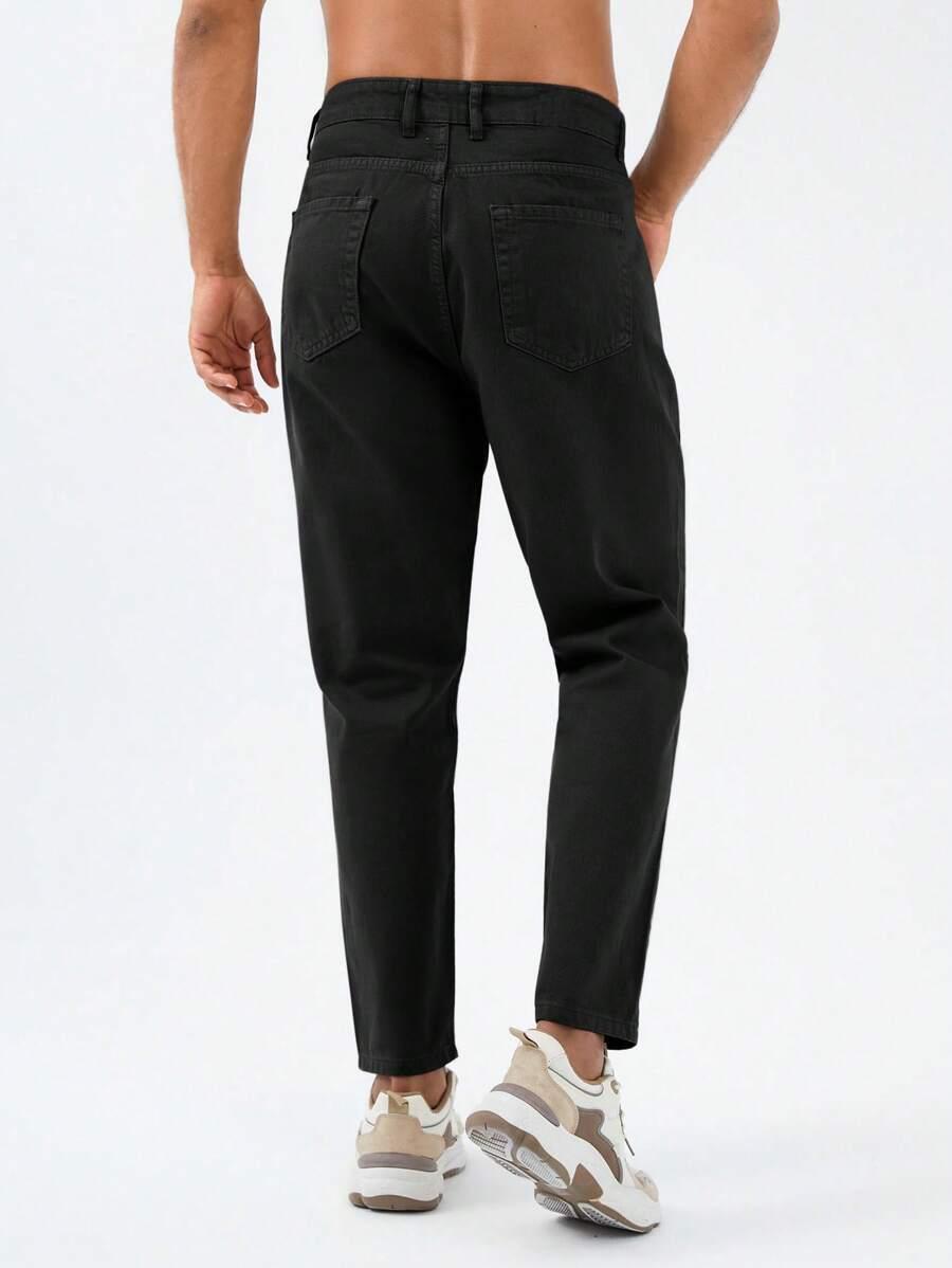 czarne spodnie jeans