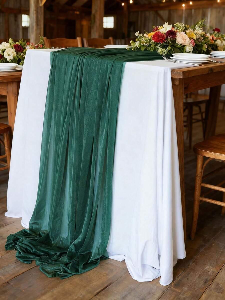ZIELONY BIEŻNIK NA STÓŁ 