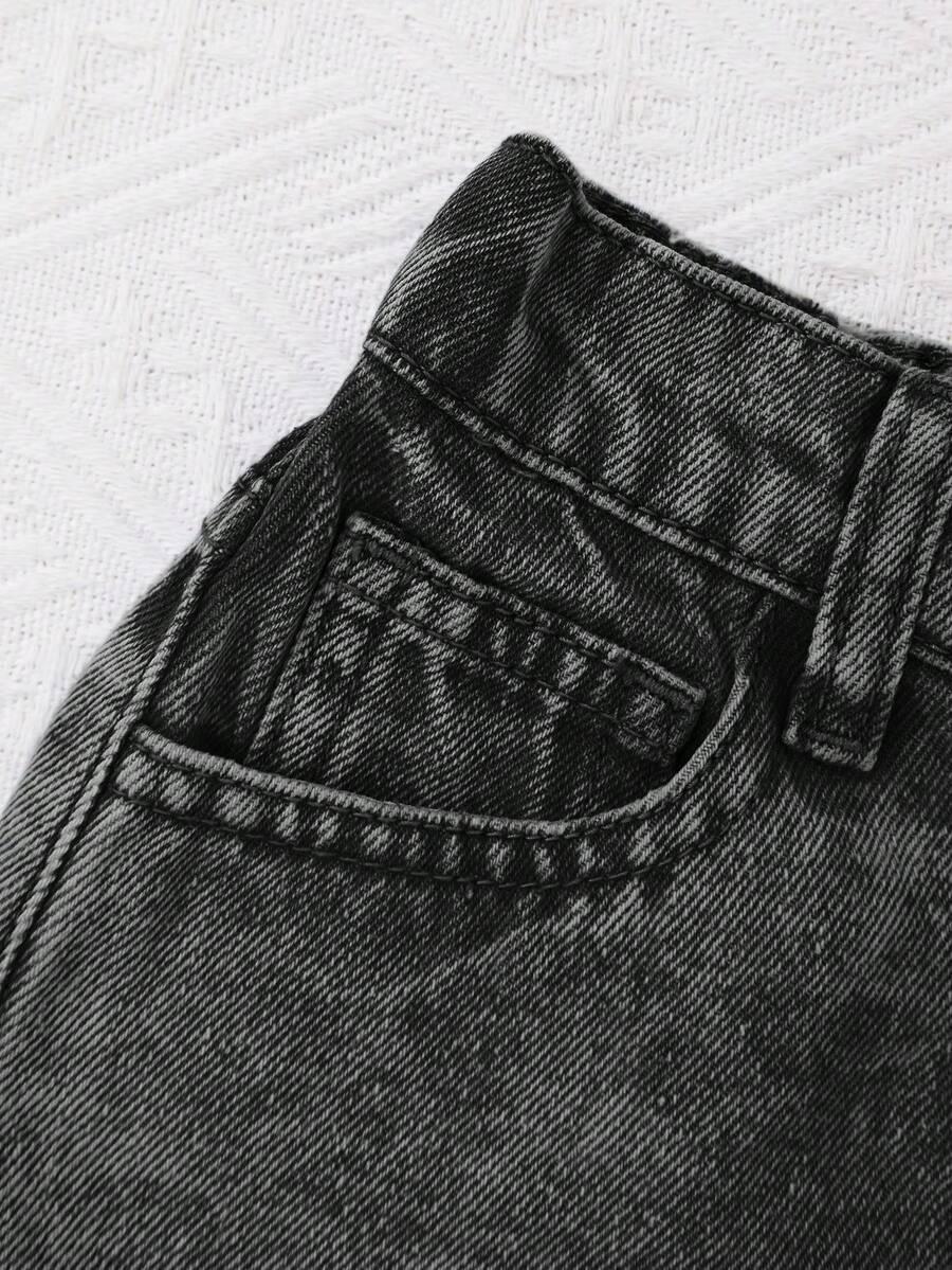szare spodenki jeans
