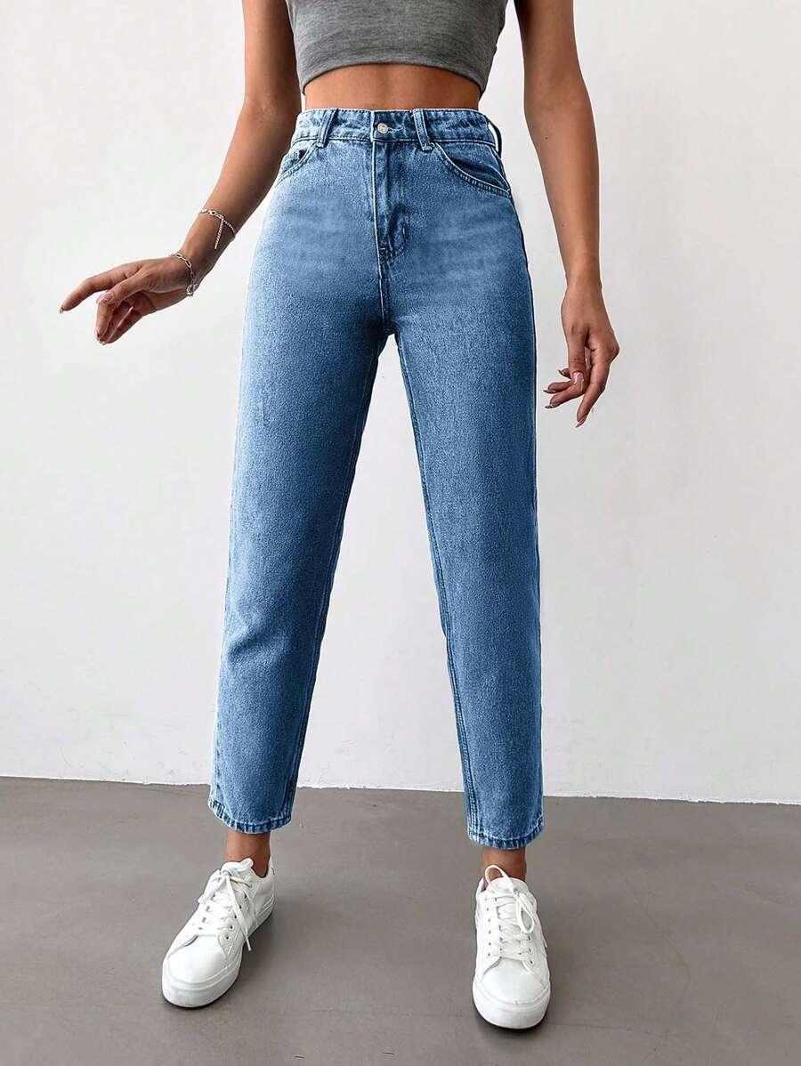 niebieskie mom jeans