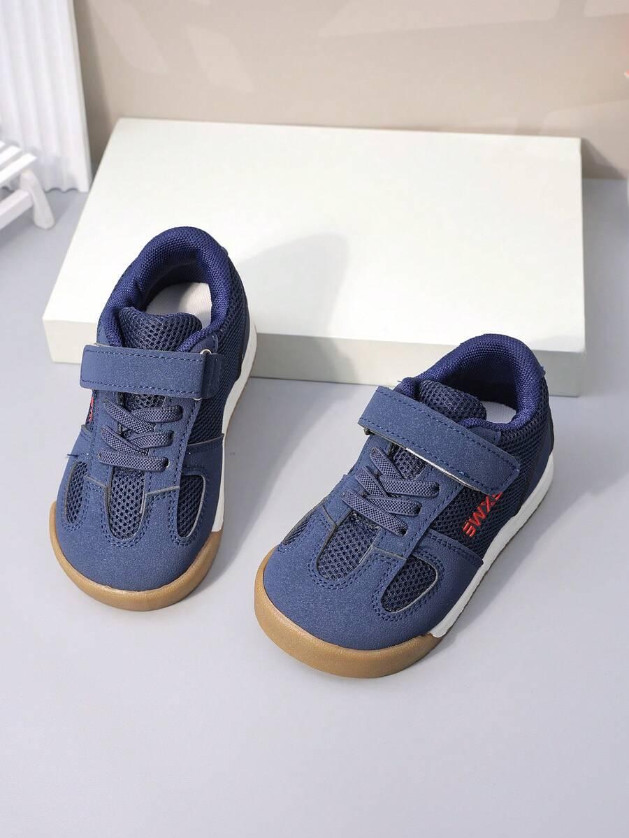 niebieskie buty sportowe rzepy