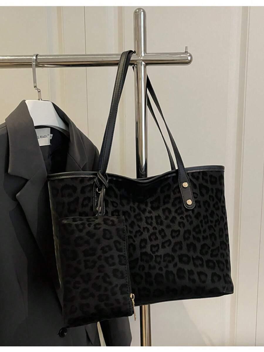 czarna torebka animal print