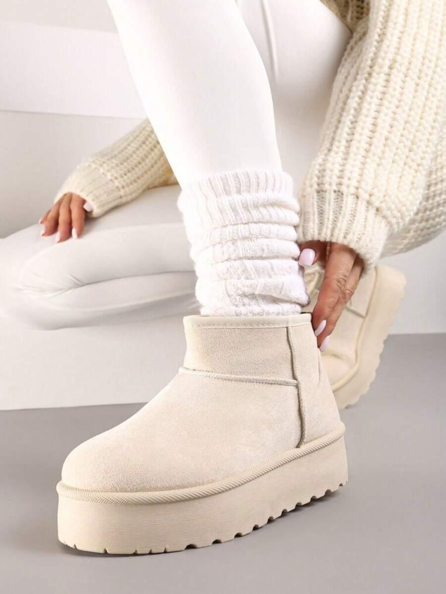 BUTY ZIMOWE BEŻOWE W CASUALOWYM STYLU 