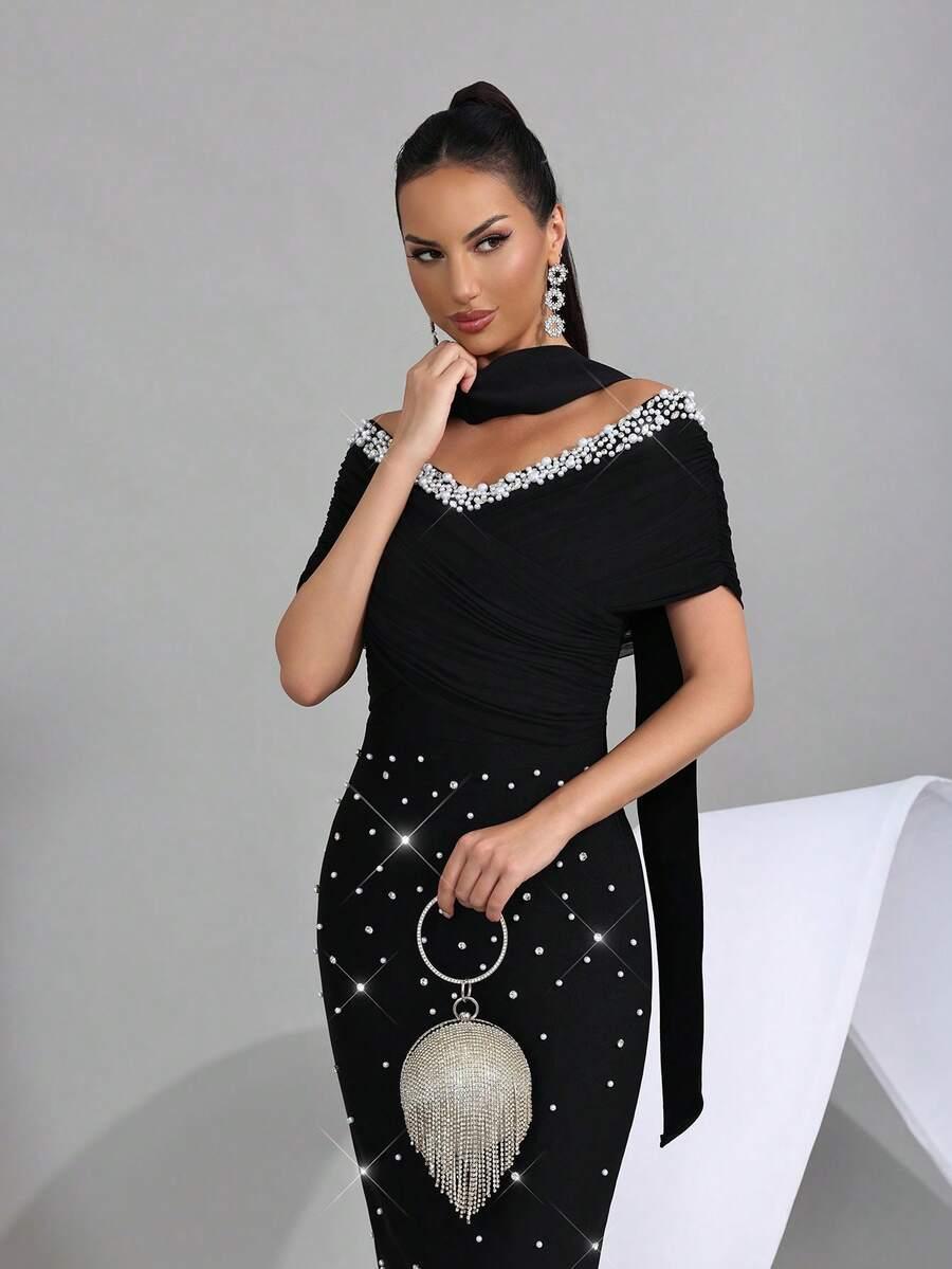 CZARNA MAXI SUKIENKA