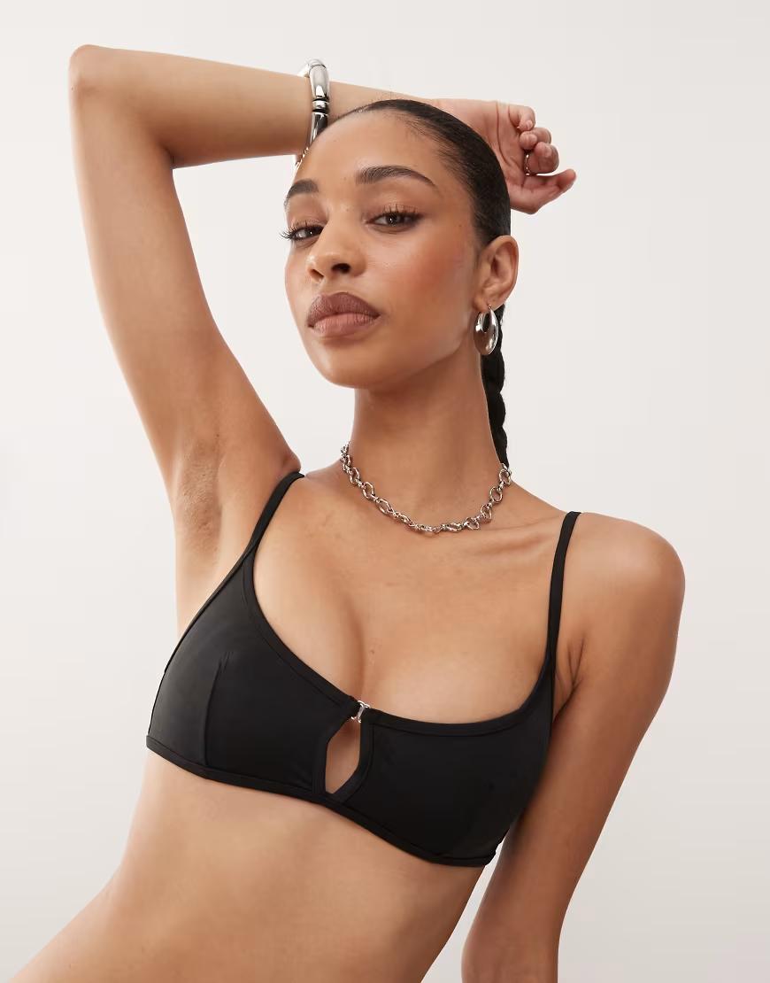 CZARNA GÓRA OD BIKINI