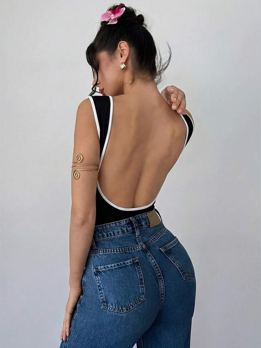 CZARNE BODY ODKRYTE PLECY