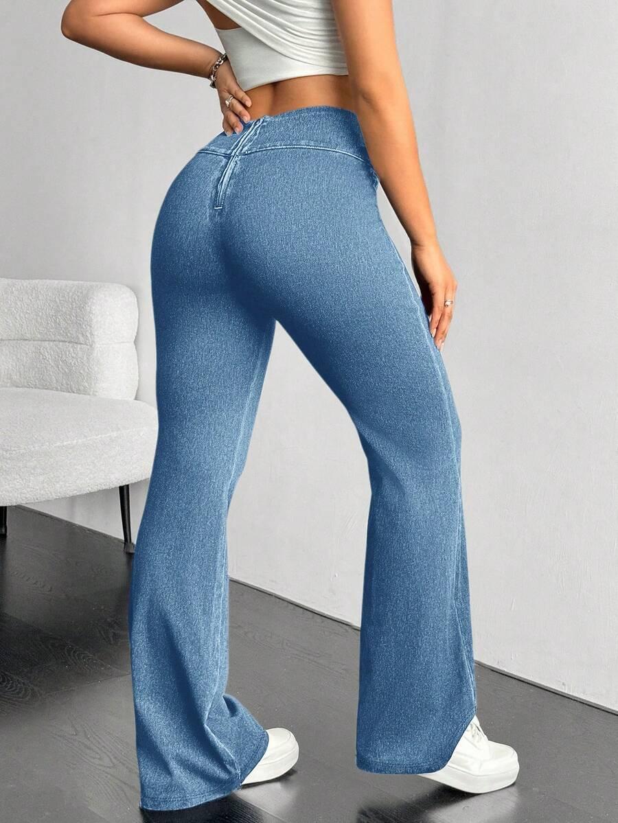 niebieskie spodnie jeans dzwony