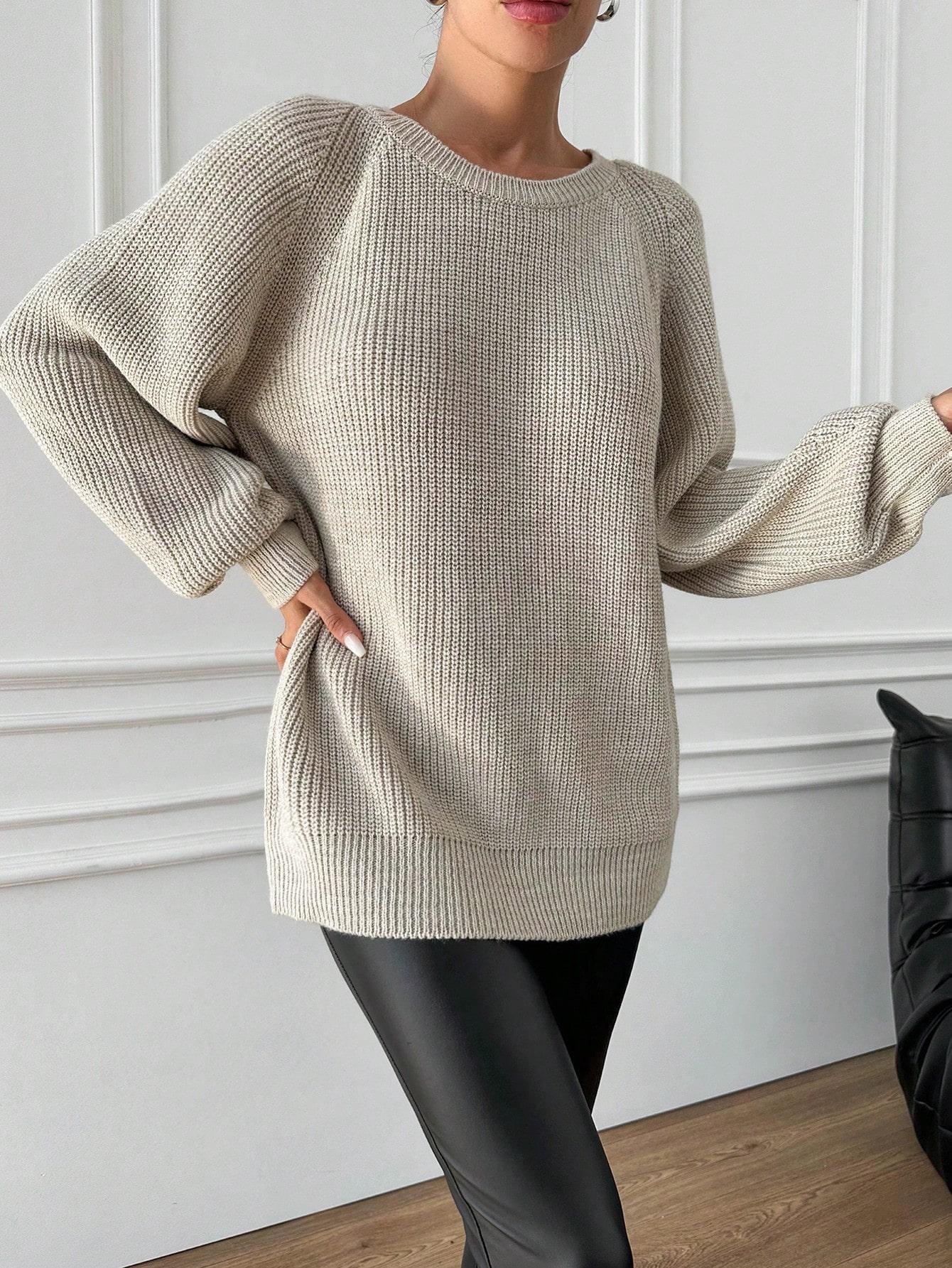 BEŻOWY SWETER OKRĄGŁY DEKOLT