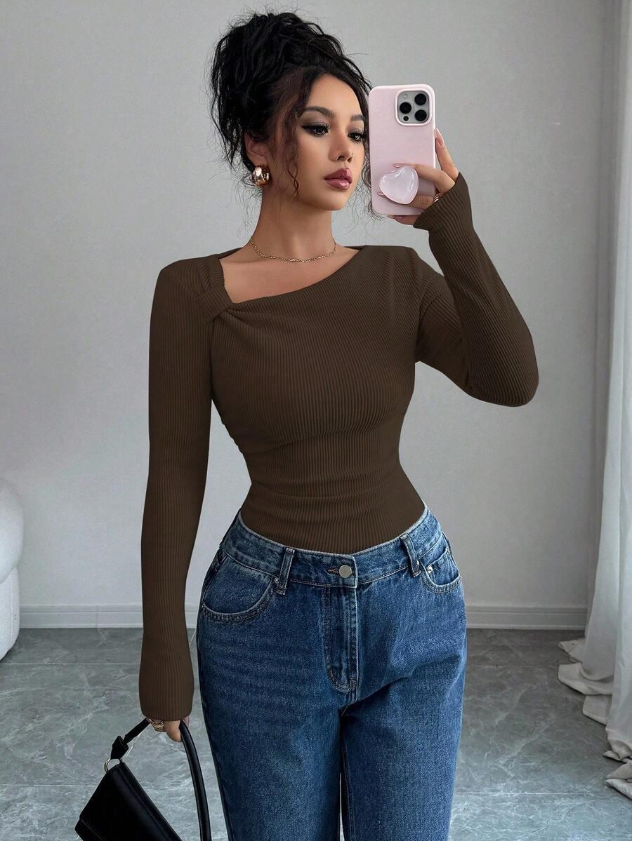 BRĄZOWY SWETER CASUAL
