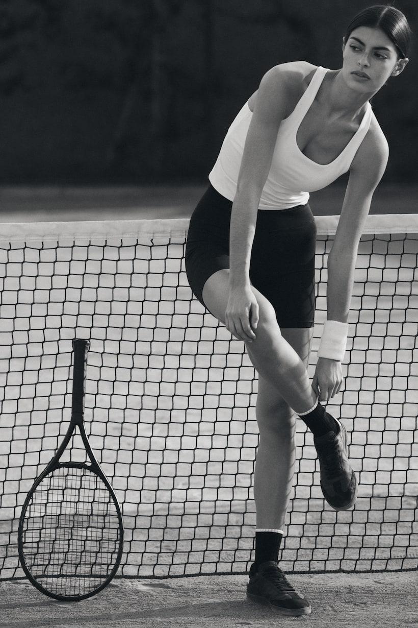 BIAŁY TOP SPORTOWY