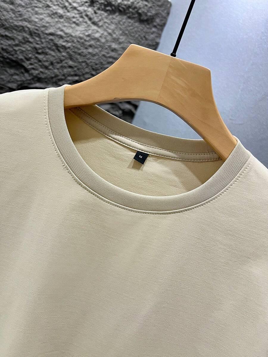 beżowy t-shirt nadruk