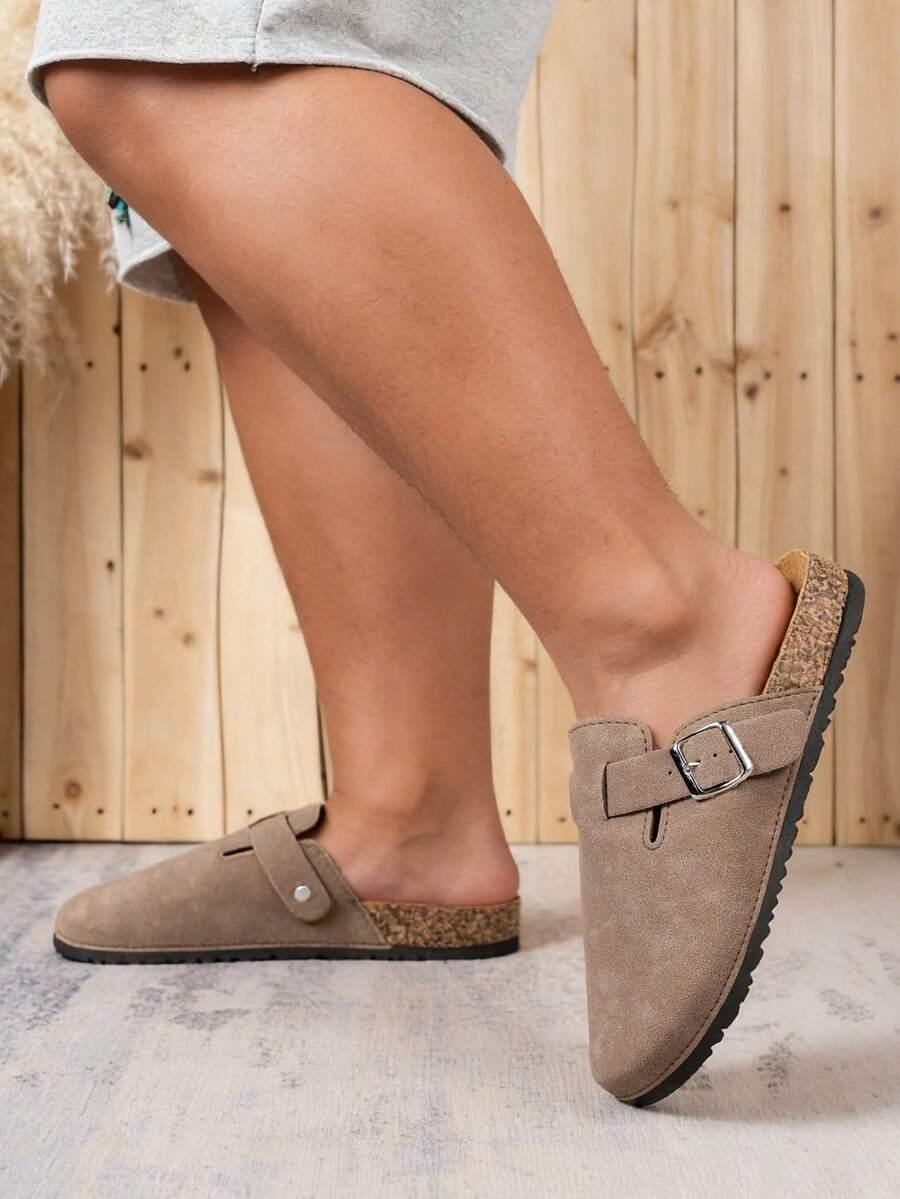BRĄZOWE KLAPKI CASUAL