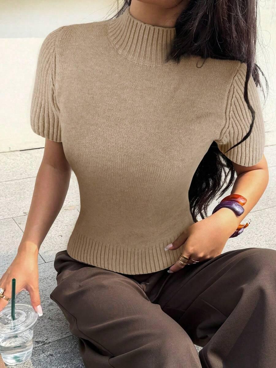 BEŻOWY SWETER PÓŁGOLF