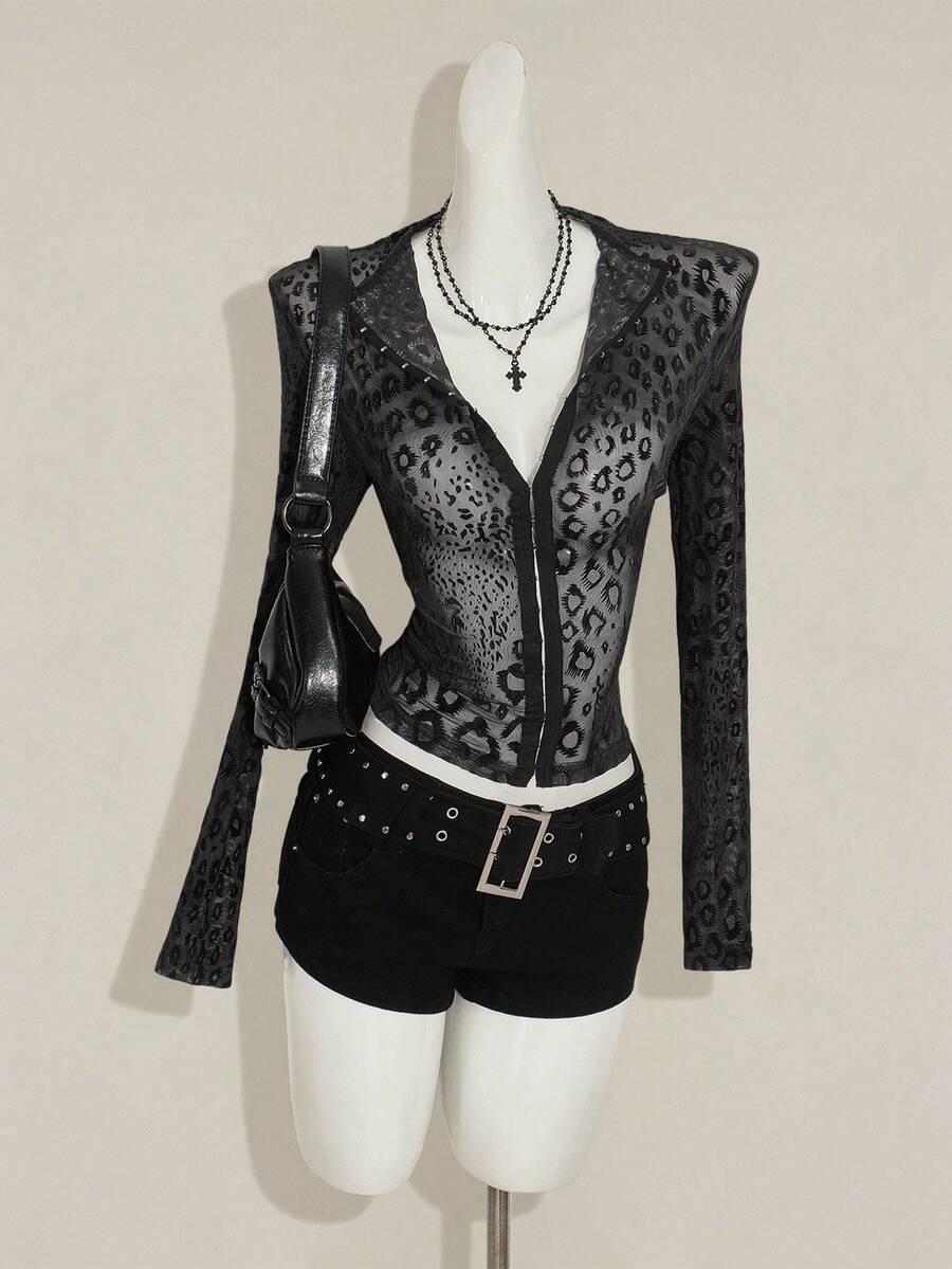czarna bluzka animal print