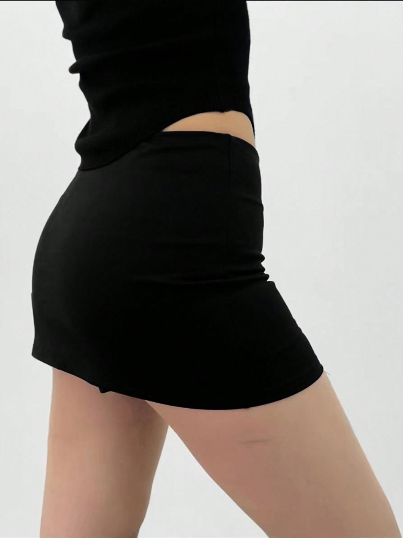 CZARNA SPÓDNICA MINI