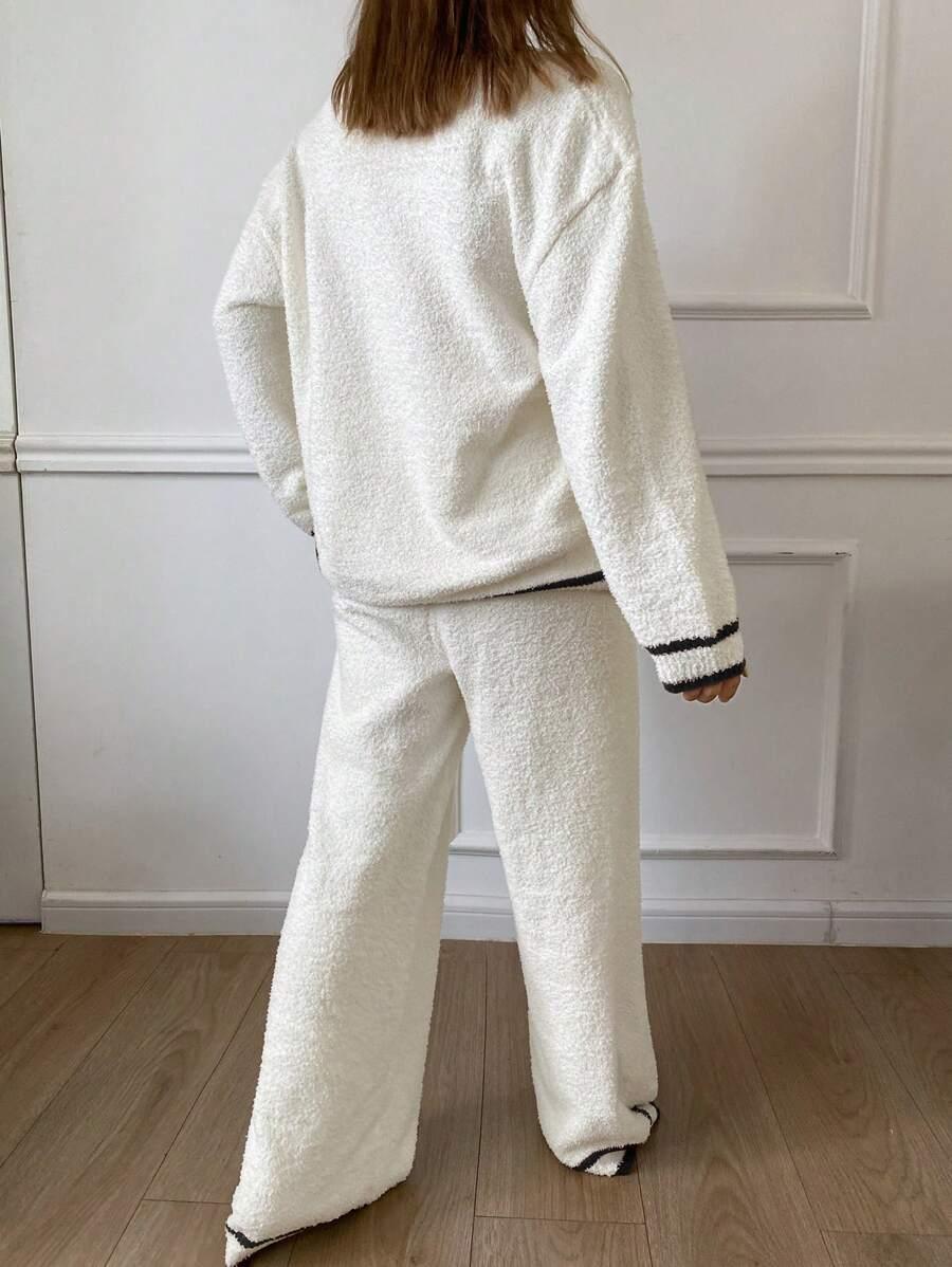 komplet sweter spodnie kontrast