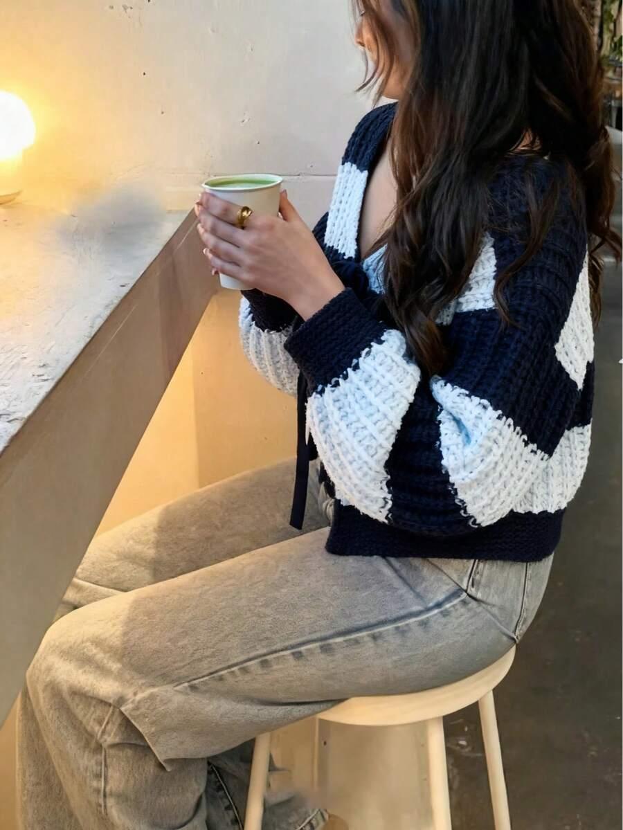 SWETER WZÓR PASKI