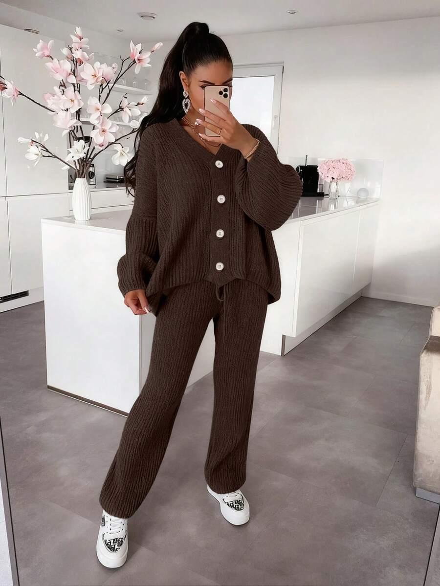 SWETER SPODNIE KOMPLET