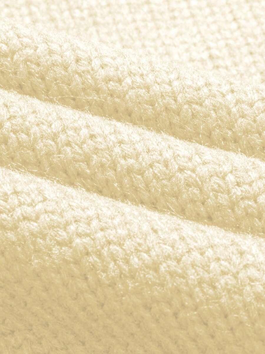 beżowy sweter długi rękaw