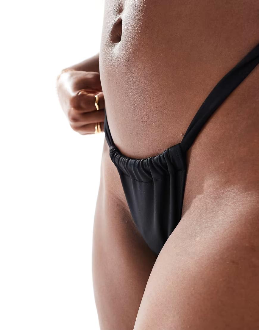 CZARNY DÓŁ OD BIKINI 